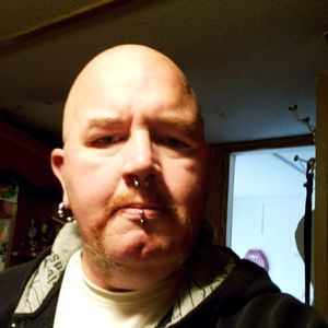 Meet your Posher, Tom